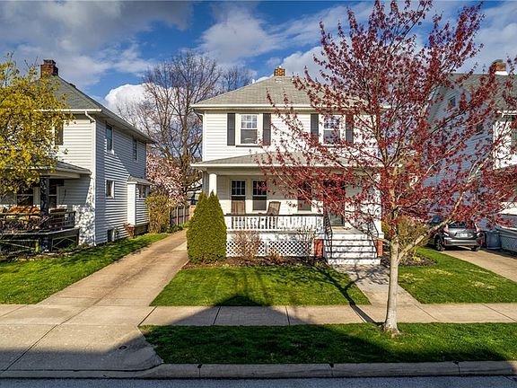 2nd image of 2059 Elmwood Ave