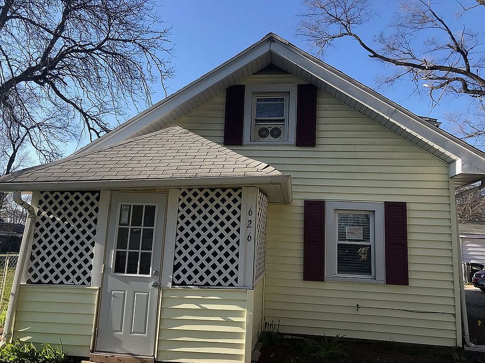 1st image of 626 Pearl Ave