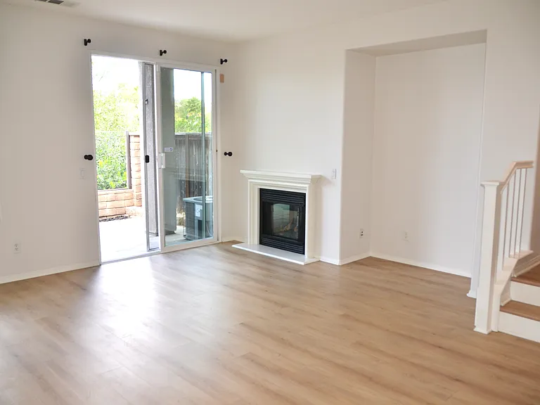 2167 Palo Alto Dr #135 — Photo 4