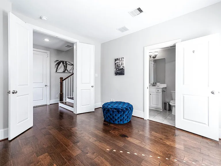 11027 Acorn Falls Dr — Photo 14