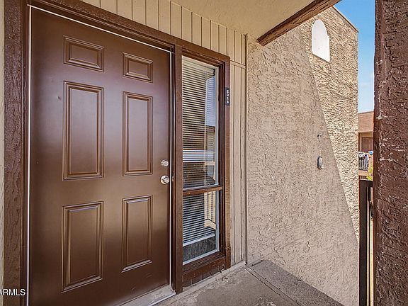 4th image of 3810 N MARYVALE Parkway #2016