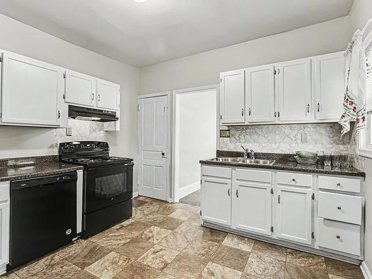 523 Bosler Ave — Photo 6