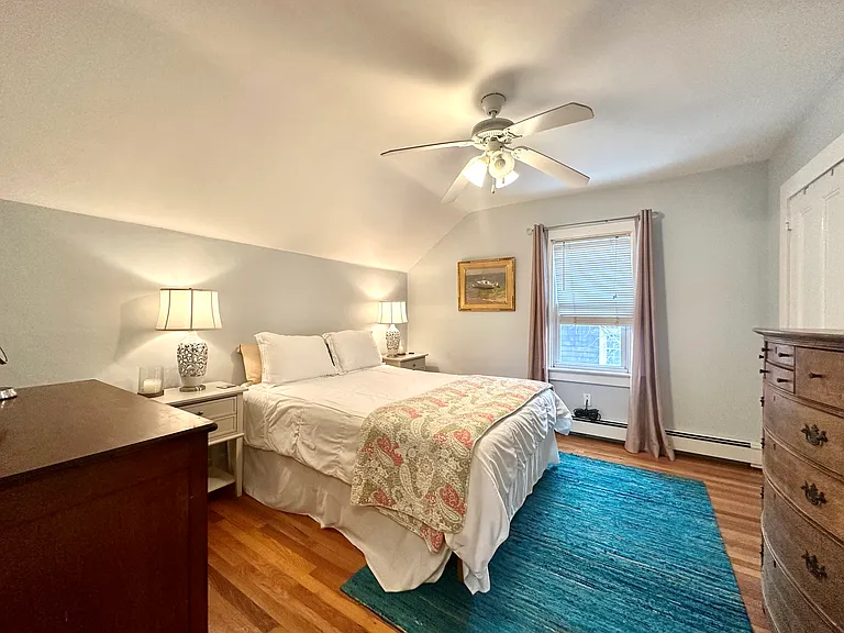64 Roseneath Ave — Photo 15