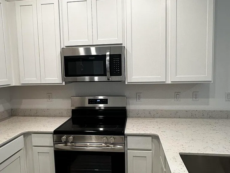 4387 Leeward Breeze Loop — Photo 16