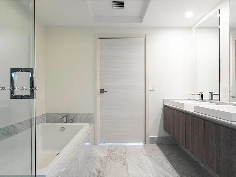 801 S Miami Ave #1609 — Photo 7