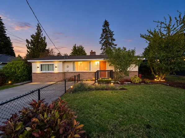 16022 11th Ave SW, Burien, WA 98166