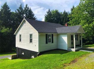 1416 Shawna Rd, Cherry Tree, PA 15724