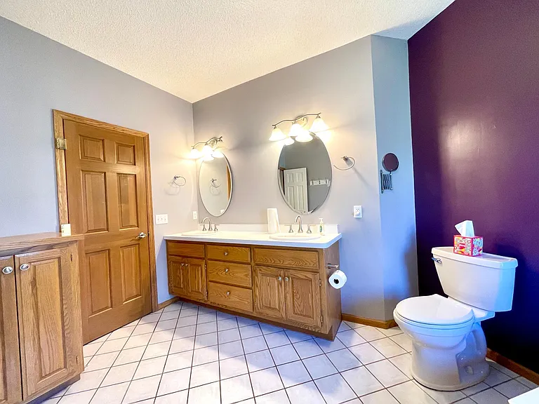 640 S Park Ct — Photo 21