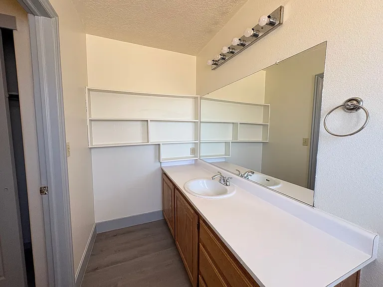 4499 N Marshall Trl — Photo 16