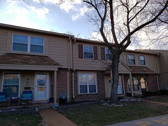 2nd image of 236 Carmel Woods Dr