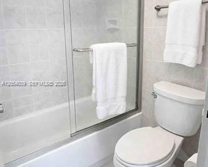 9225 Collins Avenue Cu #505 — Photo 21