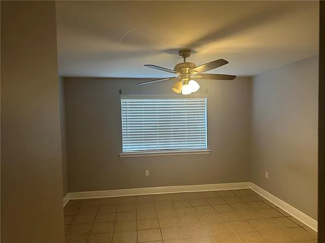 2536 Virginian Colony Ave — Photo 6