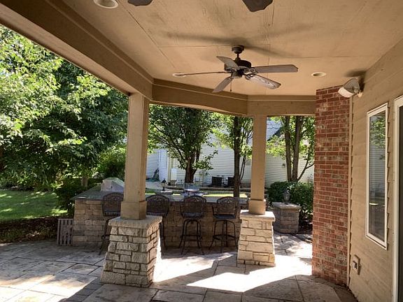 3rd image of 25810 W Ross Ln