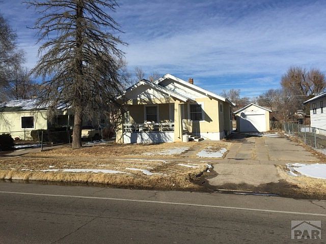 1st image of 1825 E 8th St