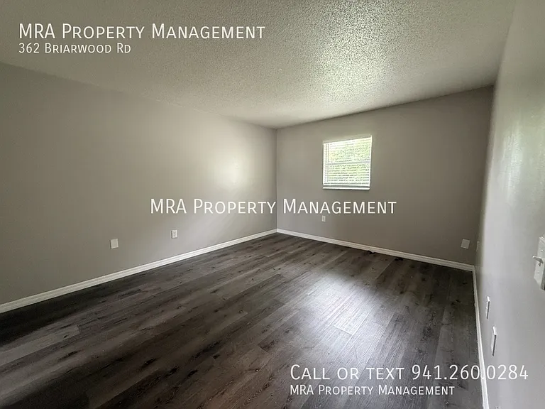 362 Briarwood Rd — Photo 7