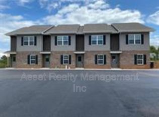 922 Warrior Hill Dr #1, Louisville, TN 37777