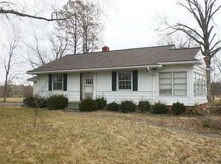 5325 Oak Hill Rd, Evansville, IN 47711