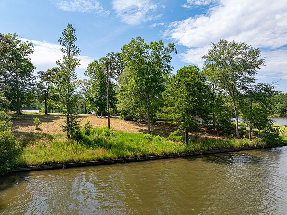 5th image of 5 Gum Reed Point