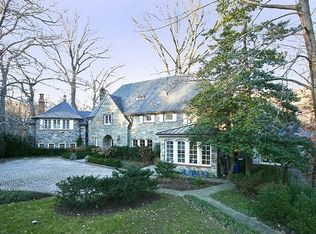 2801 Chesterfield Pl NW, Washington, DC 20008