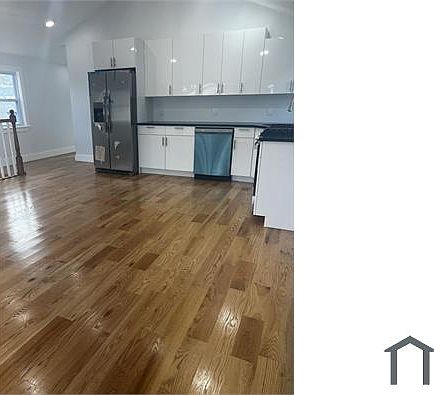 4th image of 333 Beach 70th St Floor 2