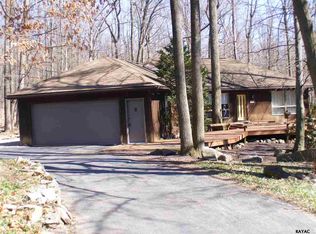 1120 Antler Dr, York, PA 17406