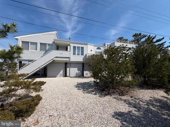 2404 Bayview Ave, Barnegat Light, NJ 08006