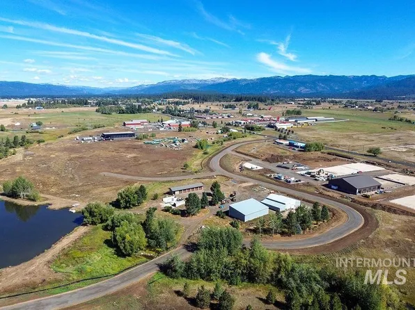 14021 Highway 55, McCall, ID 83638