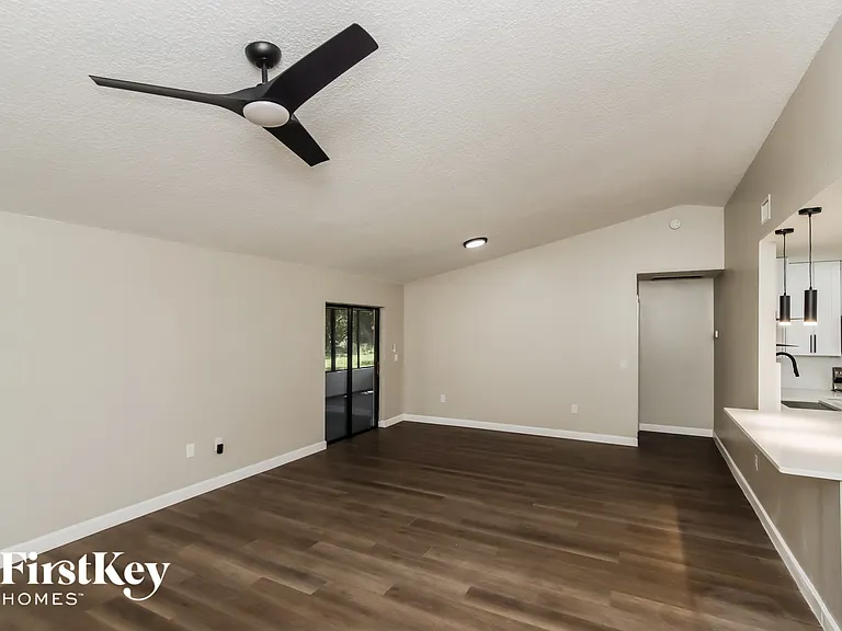 1200 Coosa Ave NE — Photo 3