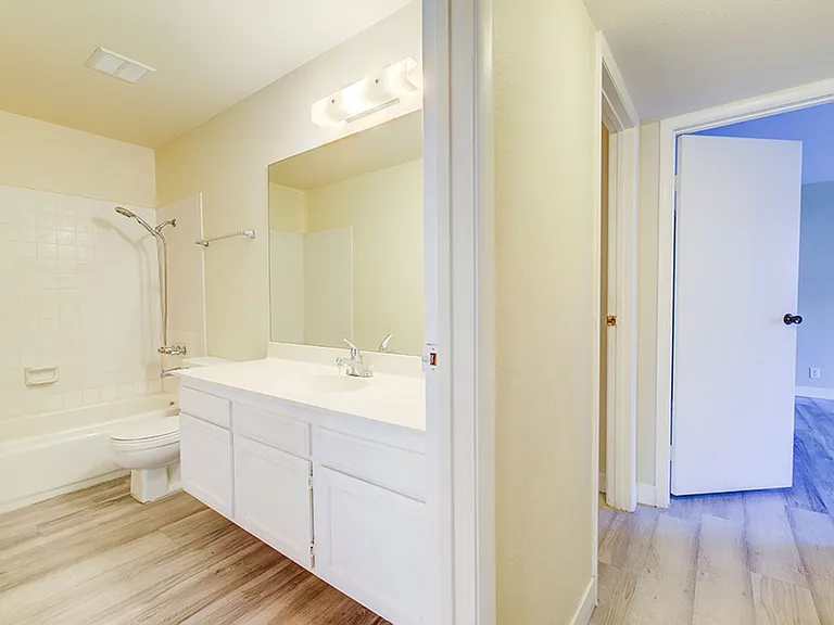 2574 Pera Cir — Photo 10