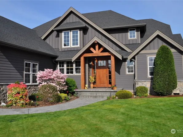 1072 N 8th Street, Lynden, WA 98264