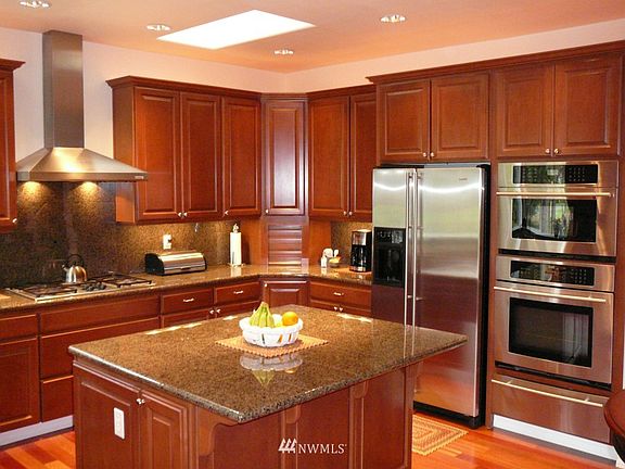 2nd image of 6565 Wexford Avenue SW