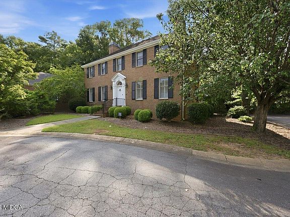2nd image of 138 Covington Pl