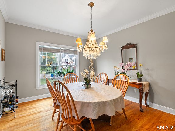 4th image of 34 River Highlands Drive