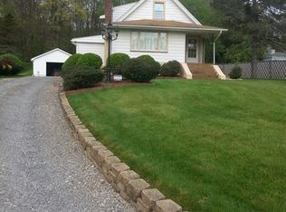2402 Brian Ln, Hermitage, PA 16148