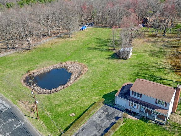 3rd image of 132 Bergerons Road