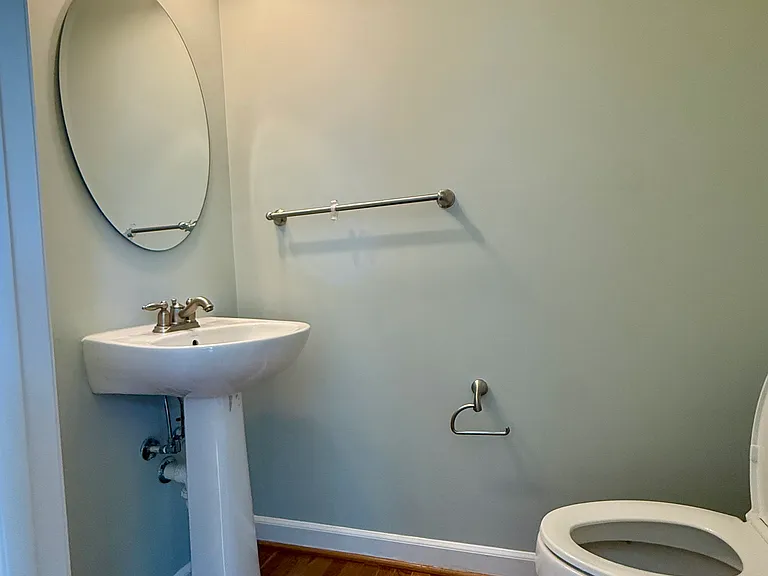 804 W Glebe Rd — Photo 16