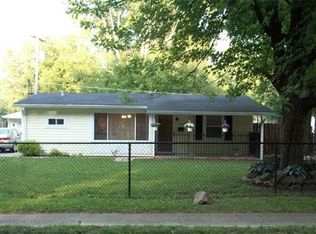 303 Mooreland Dr, New Whiteland, IN