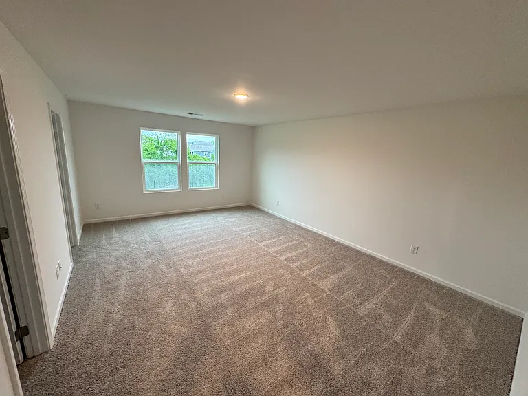 484 Jet Stream Dr — Photo 29