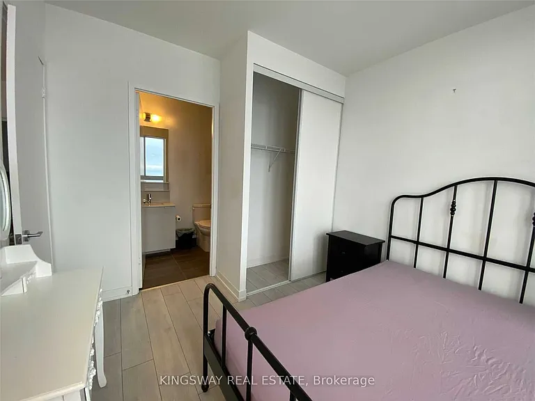 898 Portage Pkwy #Penthouse 05 — Photo 22