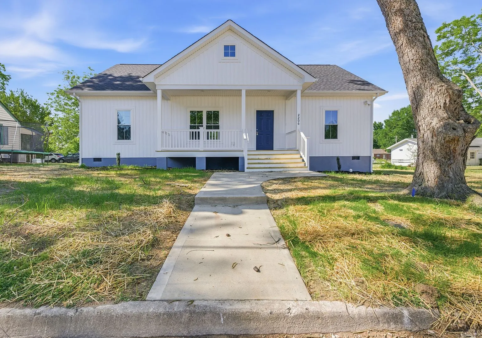 2206 Grant St, Hopewell, VA 23860 — Photo 1