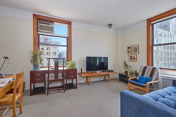 Rented by Brown Harris Stevens | media 8