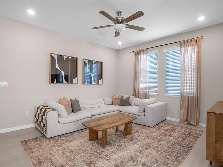 34382 Evergreen Hill Ct — Photo 13