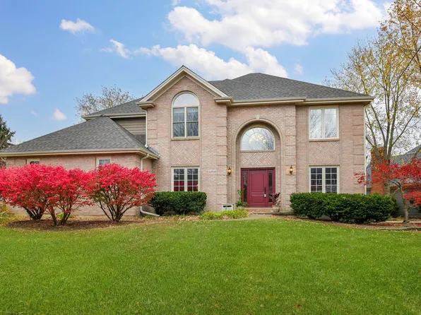 26W448 Birkdale Ct, Winfield, IL 60190
