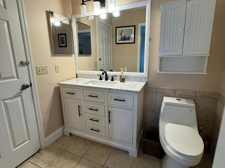 2141 SW Import Dr — Photo 11