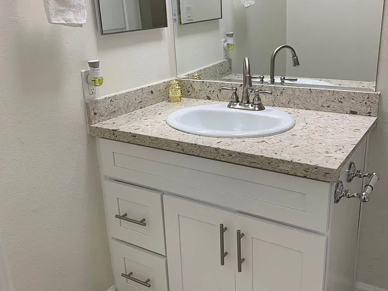 Bear Creek Villas — Photo 18
