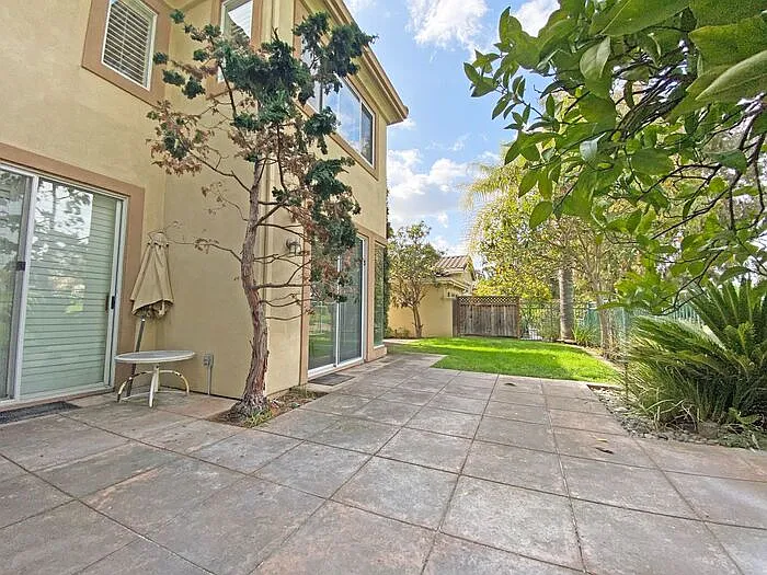 5821 Killarney Cir — Photo 32