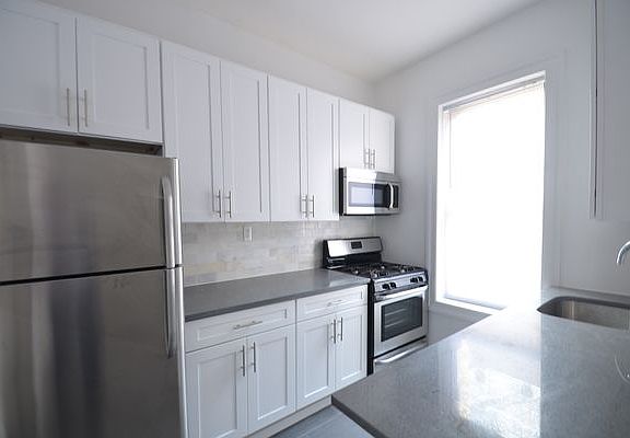 3rd image of 561 W 144th St APT 44