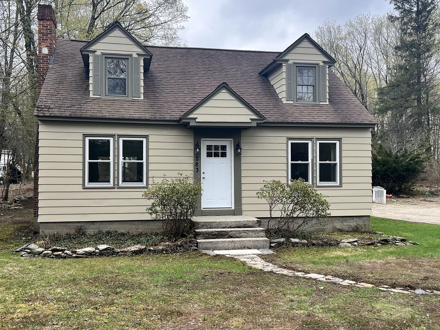 382 Maple St, Hinsdale, MA 01235 Zillow