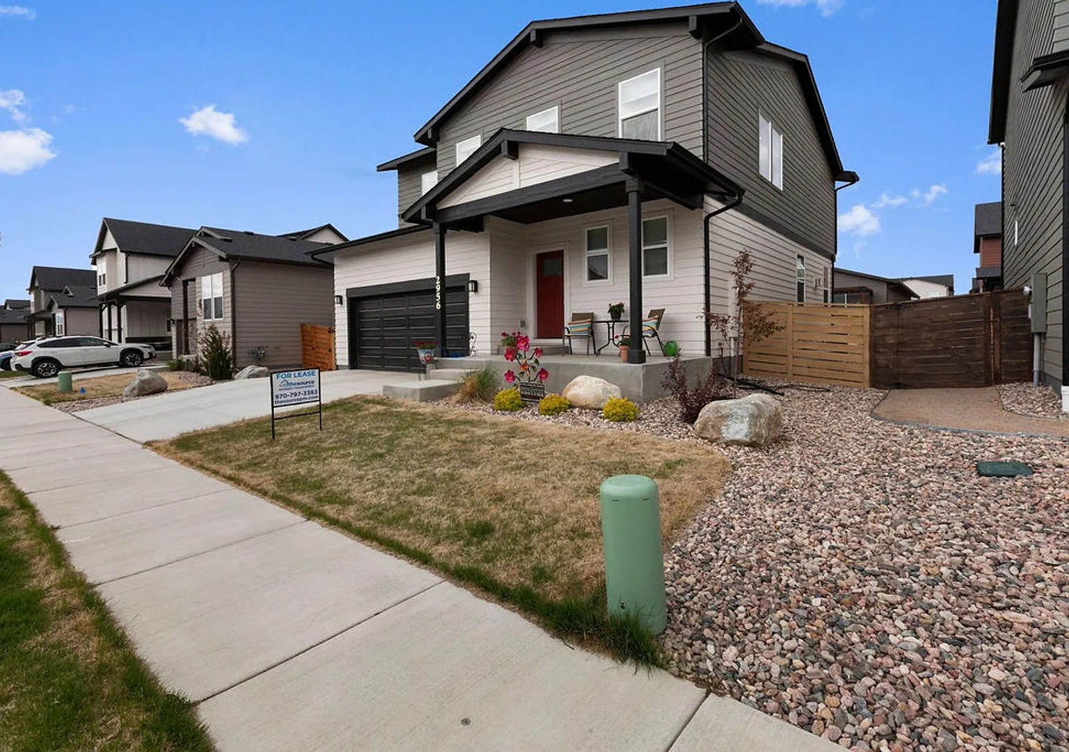 3 Bedroom Home in the Beautiful Mosaic Neighborhood — Photo 3