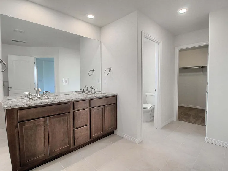 14776 Oslo Ave — Photo 23